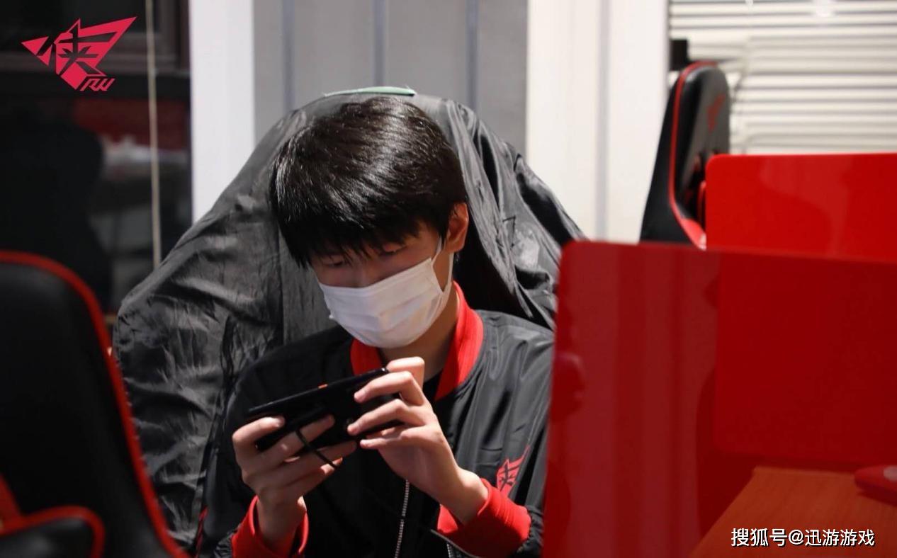 王者荣耀:RW成绩已成定型?选手心态崩塌,面对极大考验!