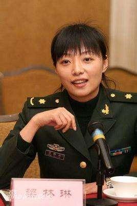 2005年,梁林琳演了《亮剑》秀芹,此后她无法摆脱李云龙的名字