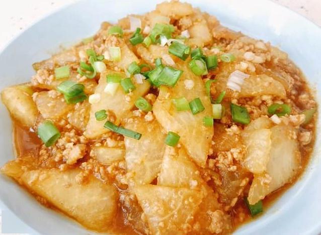 冬瓜肉末,不管是炒制还是蒸制,味道一样的鲜,可口又下饭