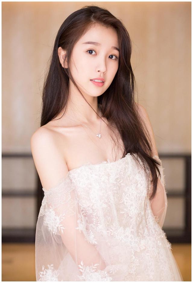 青春可能已经没有你的位置,然而,倾尽全力才能显得毫不费力