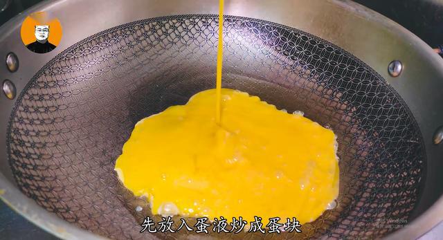 在家也能做大厨,每周必吃的白菜焖面,简单美味,一大锅不够吃!