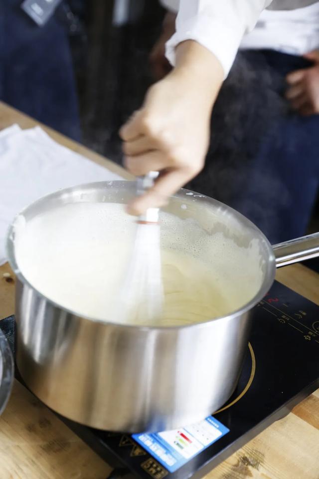 米粉面包!低成本、材料少,3步轻松稿定