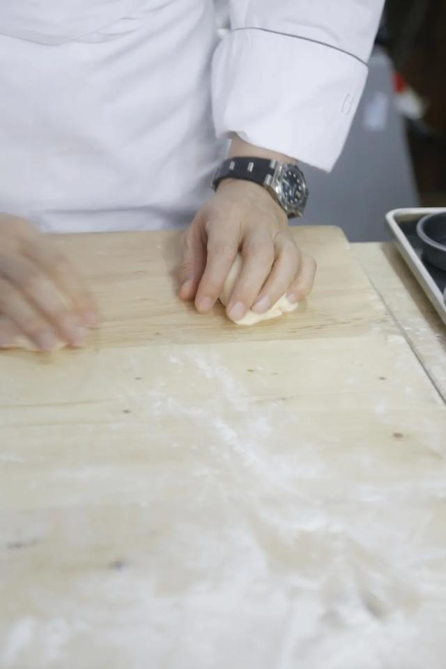 米粉面包!低成本、材料少,3步轻松稿定