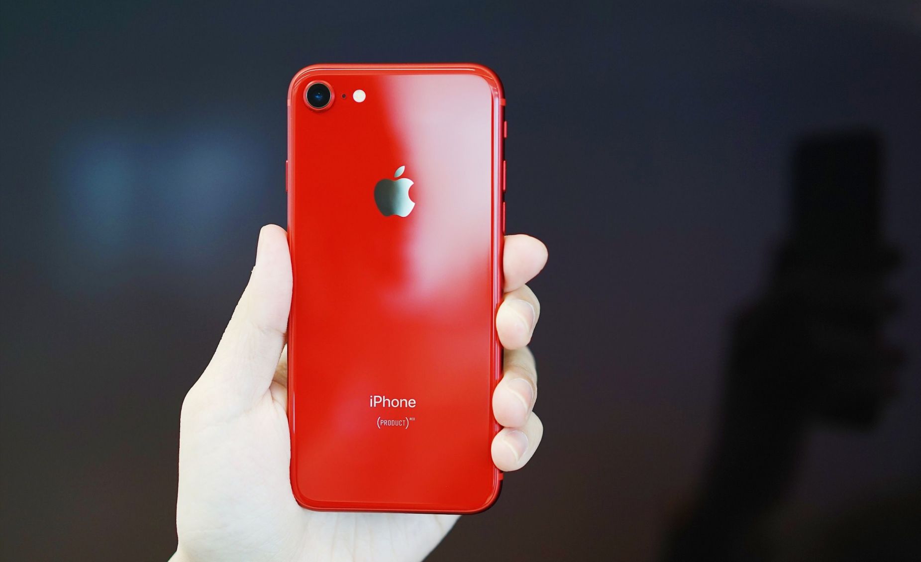 感谢iPhone SE,iPhone XR彻底跌成“小米价”,这下纠结了!