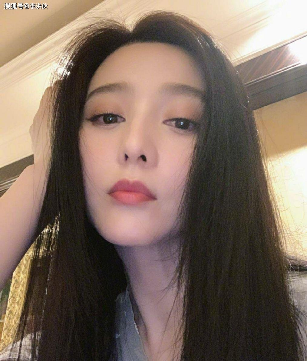 范冰冰已沦落到这般境地,巴结薇娅惨遭拒绝,粉丝团出面回应了