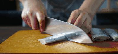 煎鱼老是粘锅?教你5招,学会了再也不怕粘锅