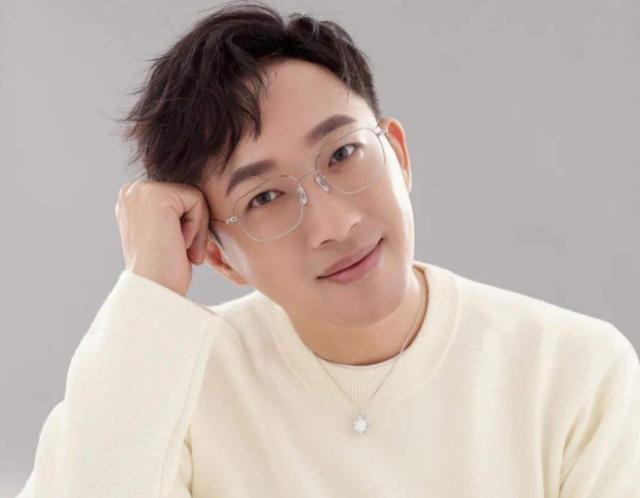 《鬓边》收官于正发文,疑似力挺肖战内涵汪海林:人老了要服老