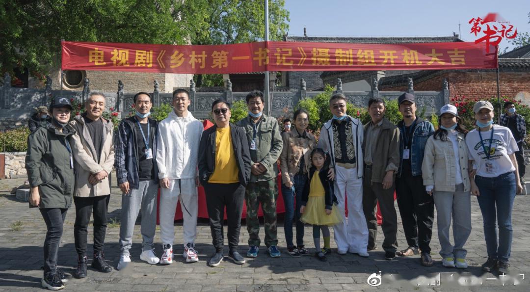 演员动态周报 | 刘诗诗倪妮《流金岁月》、任嘉伦邢菲《乌鸦小姐与蜥蜴先生》