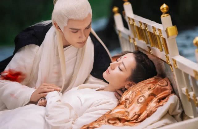 凤九、高雯之后再无迪丽热巴?漂亮妹妹可对业务能力上点心吧!