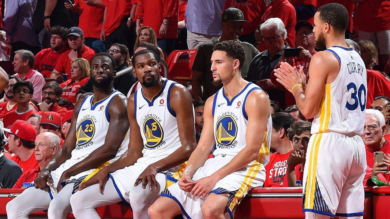 NBA前74巨星名单公布!勇士6人入选,汤普森落榜,库里力压杜兰特