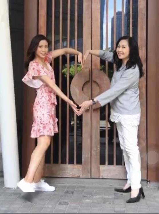 佘诗曼接班人!TVB小花新剧演技爆发获赞,生活中是孝顺女