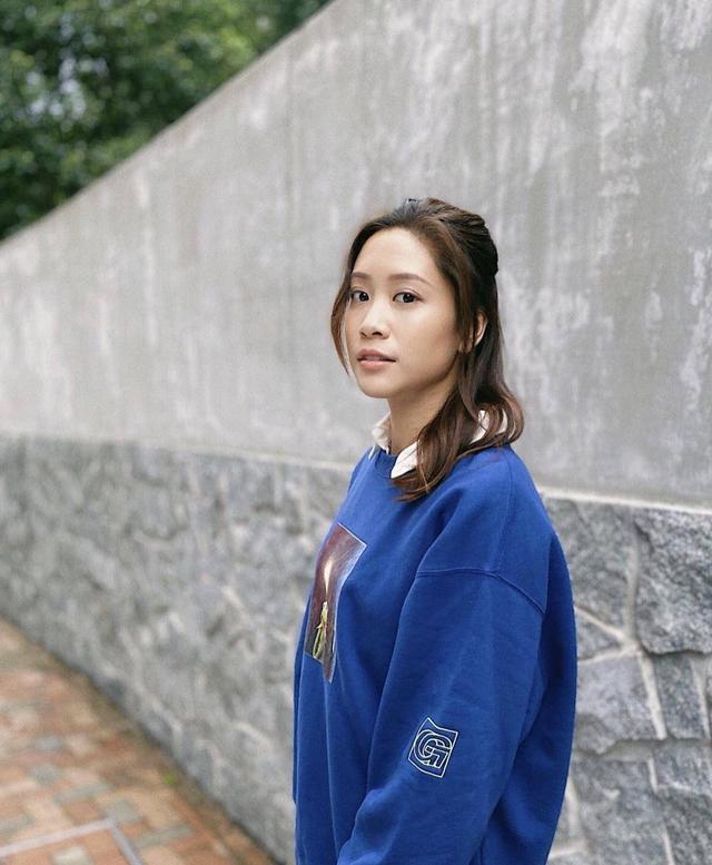 佘诗曼接班人!TVB小花新剧演技爆发获赞,生活中是孝顺女