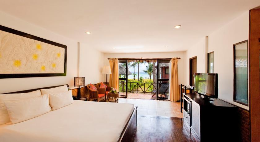 【转】看海发呆,假日浮潜?这才是皮皮岛酒店的好玩法