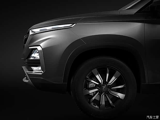 定位于紧凑型SUV 宝骏530官图正式发布