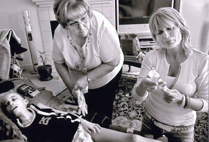 2007普利策特写摄影奖:一个美国男孩安乐死全程