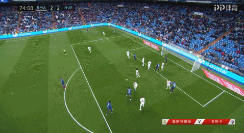 【足球】西甲-本泽马传射+89分钟绝杀 皇马3-2险胜垫底队