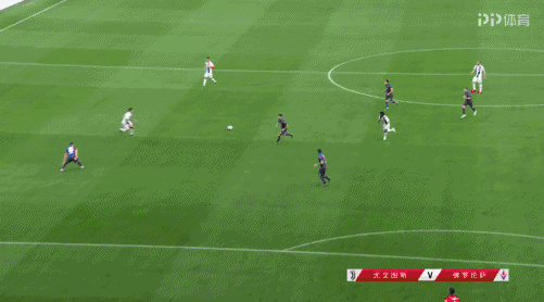 【足球】意甲-C罗造乌龙桑德罗破门 尤文2-1提前5轮夺冠