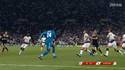 【足球】欧冠-孙兴慜停赛范德贝克破门 阿贾克斯1-0热刺