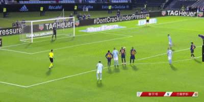 【足球】西甲-登贝莱开场伤退 巴萨0-2塞尔塔23轮不败终结