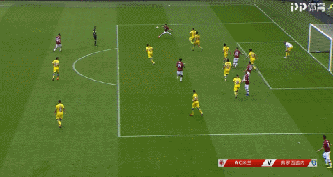 【足球】意甲-皮亚特克破球荒苏索建功 米兰2-0弗洛西诺内