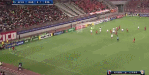 【足球】亚冠-费莱尼头槌伊藤翔2分钟2球 鹿岛2-1逆转鲁能