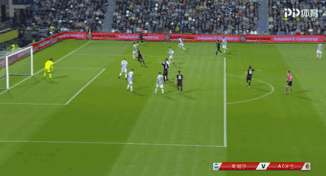 【足球】意甲-凯西传射恰球王破门 AC米兰3-2斯帕尔无缘前4