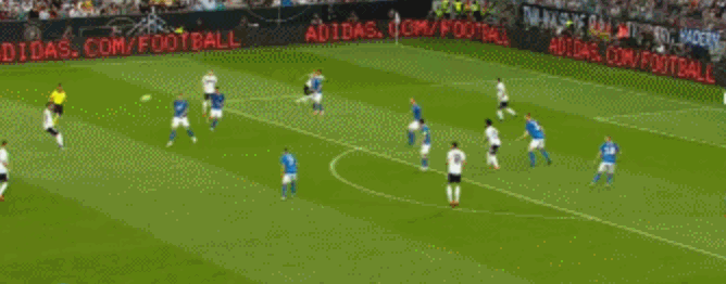 【足球】欧预赛-罗伊斯梅开二度+完美任意球!德国8-0狂胜