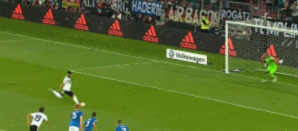 【足球】欧预赛-罗伊斯梅开二度+完美任意球!德国8-0狂胜