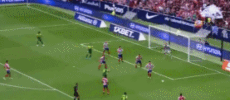 【足球】西甲-0-2到3-2!马竞90分钟绝杀登顶!菲利克斯处子球