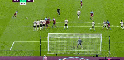 【足球】英超-马塔失空门拉什福德伤退 曼联0-2西汉姆联