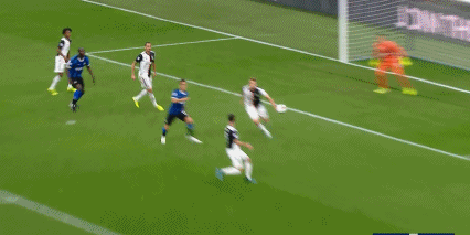 【足球】意甲-迪巴拉破门伊瓜因绝杀!尤文2-1国米夺榜首