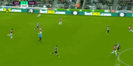 【足球】英超-00后小将首秀穿云箭!曼联0-1纽卡跌至第12