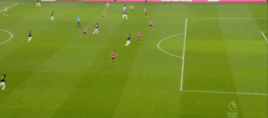 【足球】英超-太刺激!曼联0-2变3-2 谢菲联小将90分钟绝平