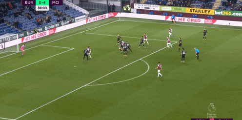 【足球】英超-热苏斯梅开二度罗德里世界波 曼城4-1伯恩利