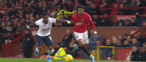 【足球】英超-拉什福德2球阿里世界波 曼联2-1送穆帅首败