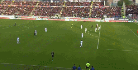 【足球】意甲-伊布打进回归处子球 米兰客场2-0卡利亚里