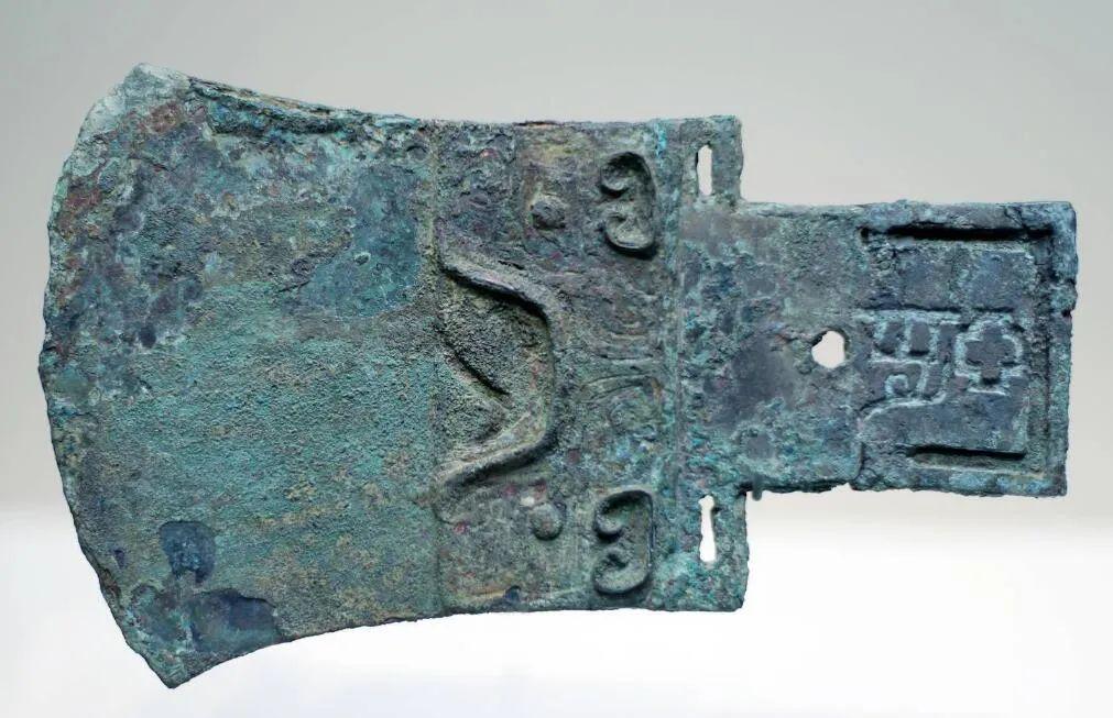 看似“笨重”的斧类兵器,为何在上古社会,有着不可替代的作用