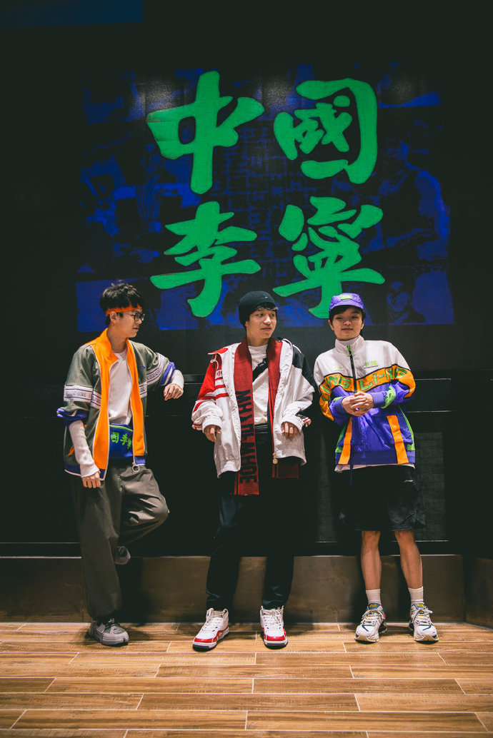 EDG李宁签售即将到来 EDG一切皆有可能