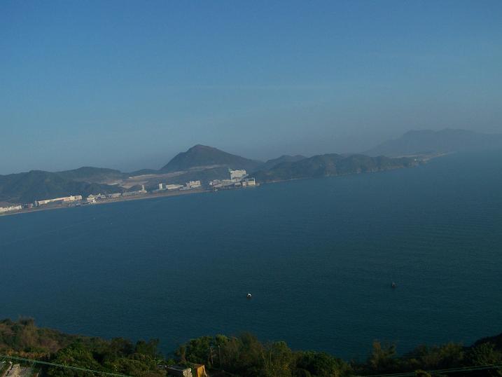 BEYOND..怀念家驹.(看望家驹..转)