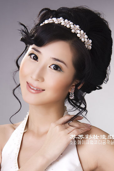俏美人:4款雅致新娘妆(组图)