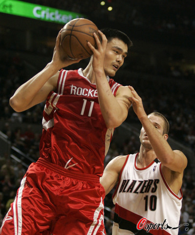 77-88火箭领先昙花一现 终结者罗伊再成休城梦魇