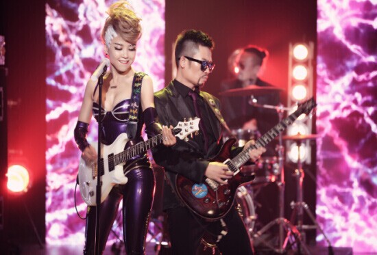 王蓉《摇滚坏姐姐》,惊天逆袭,震撼耳朵