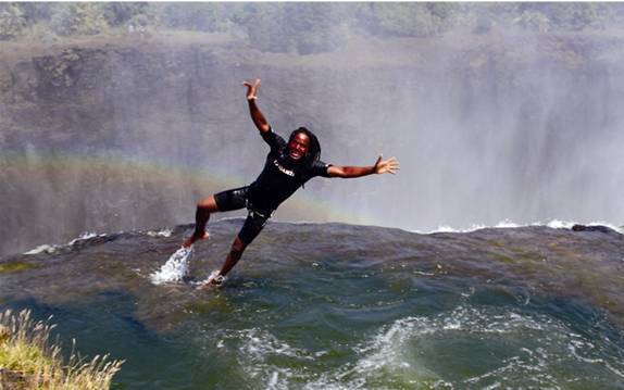 这里绝对是最让人想湿身的地方!不服来辩!