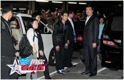 《带你看星星》今晚十点首播,迎裴勇俊、金秀贤同台秀