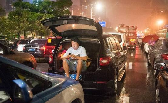 明年的520,我们还来深圳看海