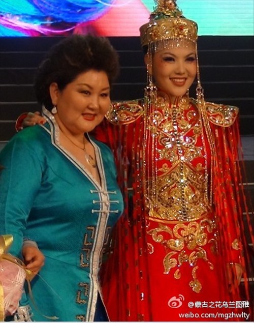 《火辣辣的情歌》唱响海淀剧院 乌兰图雅掀起开幕高潮