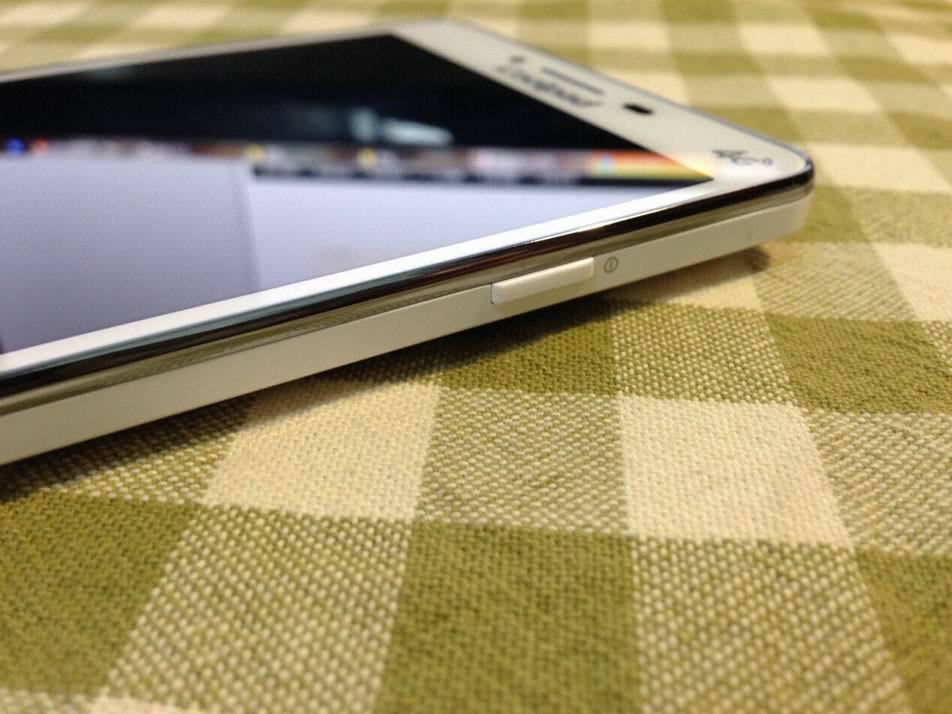 【转载】千元4G最强音 刚出炉的酷派8729上手评测!