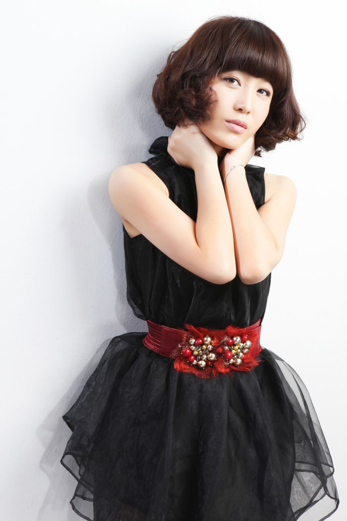 胡扬琳专辑《香水有毒》十首歌曲首首主打句句精彩