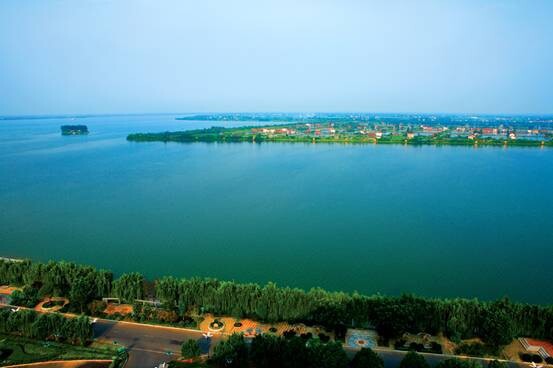 常德柳叶湖 “2014‘同心杯’龙舟挑战赛”即将举行