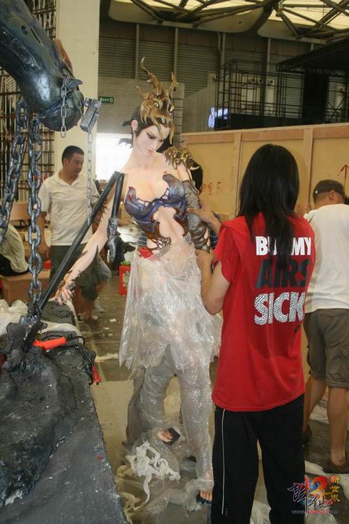 揭秘《诛仙2》主题巨型手办华丽的诞生